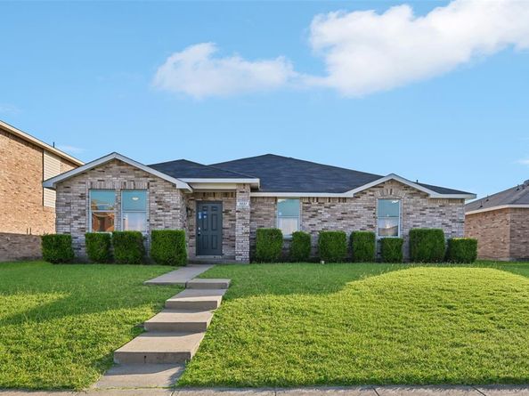 3037  Paint Brush Place , Lancaster Texas 75134