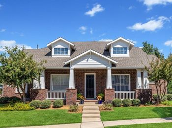 1715  Bluffview Lane 