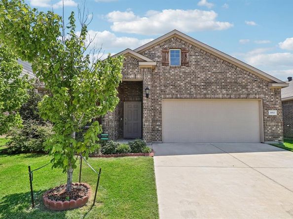10513  Summer Place Lane , Fort Worth Texas 76140