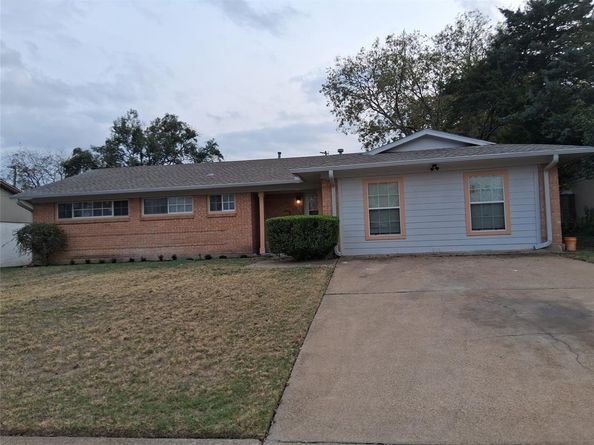 818  Emberwood Drive , Dallas Texas 75332