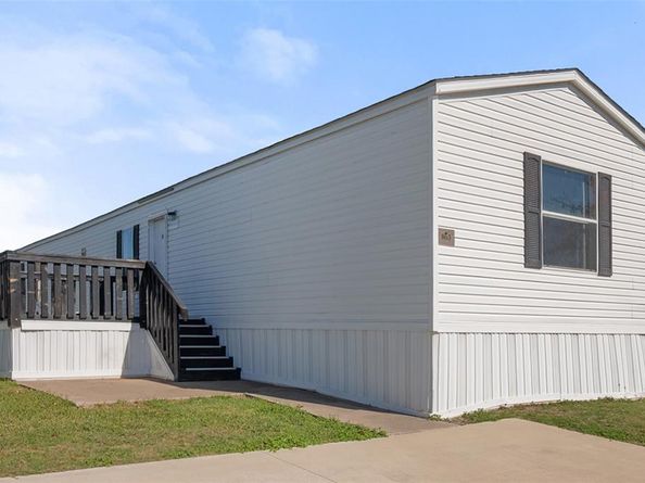 803  Evening Drive , Arlington Texas 76001