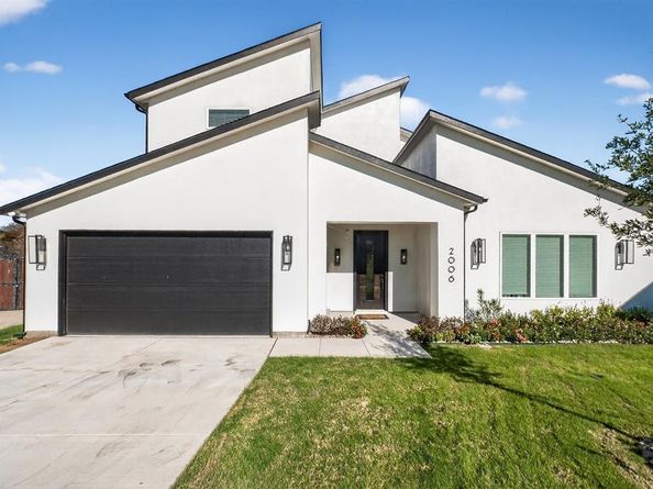 2006  Oak Garden Court , Dallas Texas 75232