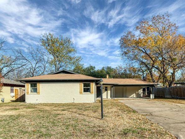 5009  Roxie Street , Haltom City Texas 76117