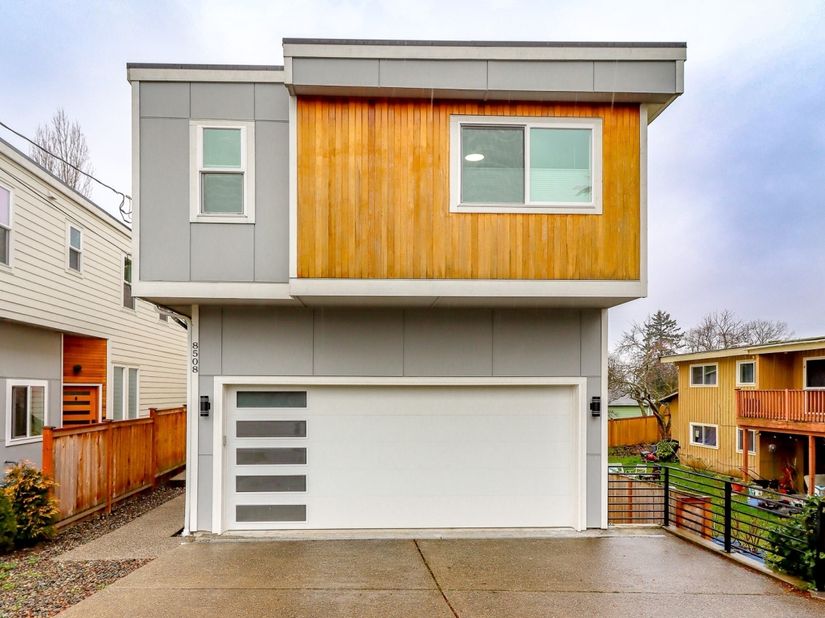 8508 S 116th Street, Seattle WA 98178