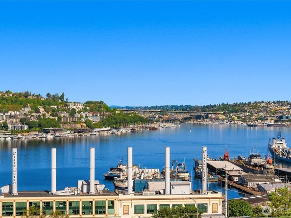 1114 Lakeview Boulevard E E 3N, Seattle WA 98102