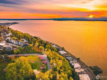 1019 California Lane SW