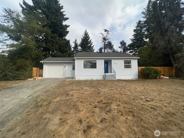 3252 Herren Avenue, Bremerton WA 98310