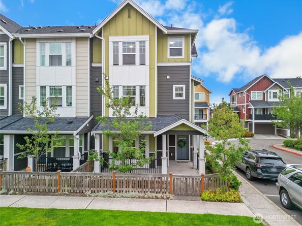 3280 SW Graham Street 601, Seattle WA 98126