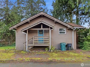 11716 16th Avenue NE