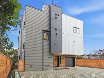 3646 Greenwood Avenue N