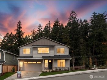 17505 NE Midnight Sun Loop