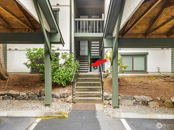 12904 126th Court NE J103, Kirkland WA 98034