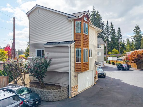 5731 186th Place SW A, Lynnwood WA 98037