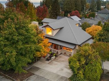 4712 SW Brace Point Drive