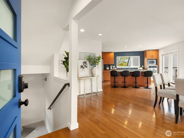 6206 52nd Avenue NE, Seattle WA 98115