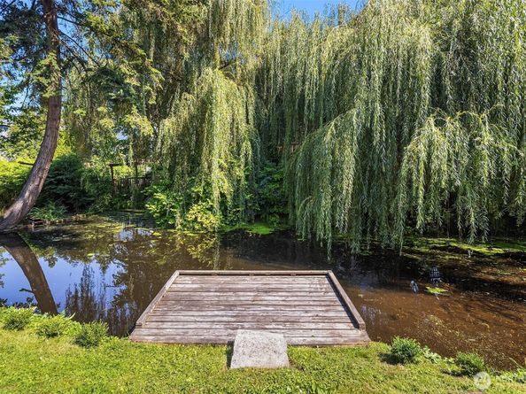 2808 Kennewick Place NE, Renton WA 98056