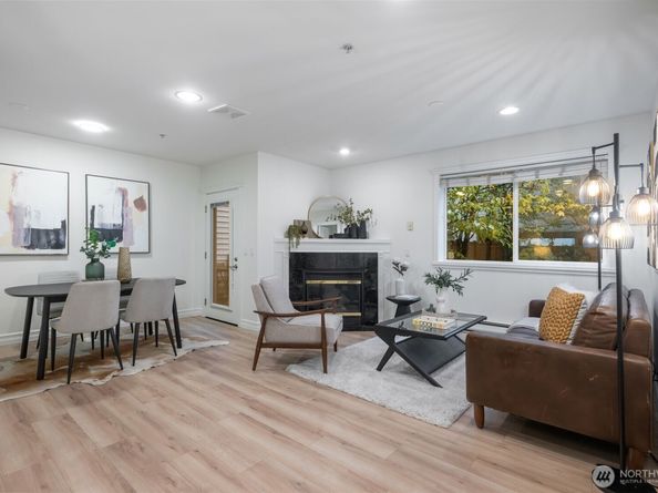 717 E Denny Way 1A, Seattle WA 98122