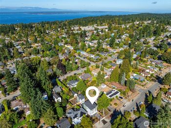 12037 Fremont Avenue N