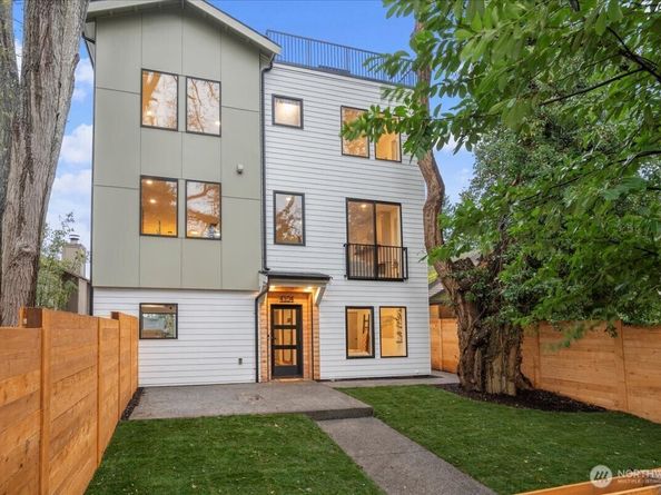 4104 49th Avenue SW, Seattle WA 98116