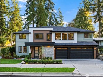 12127 NE 65th Street