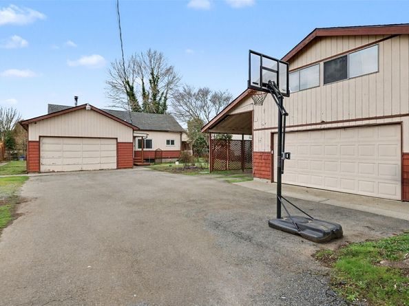 12507 50th Place S, Tukwila WA 98108