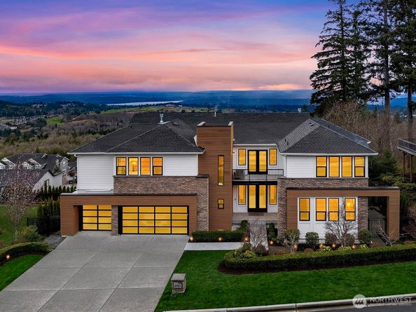 6981 171st Court SE, Bellevue WA 98006