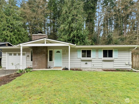 815 NE 200th Street, Shoreline WA 98155