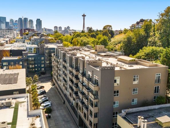 1504 Aurora Avenue N 101, Seattle WA 98109
