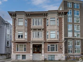 115 Bellevue Avenue E