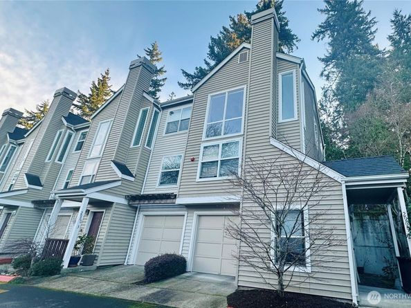 2960 142nd Place SE 2, Bellevue WA 98007