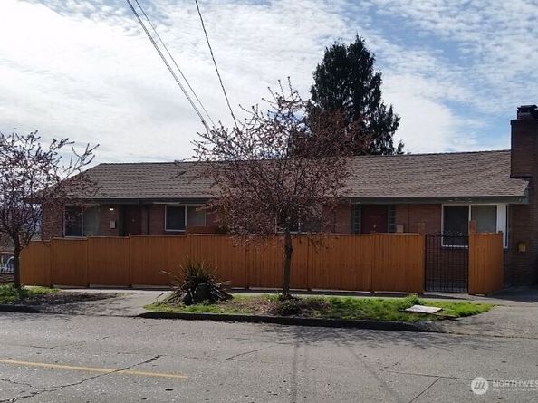 4903 3rd Avenue NW, Seattle WA 98107