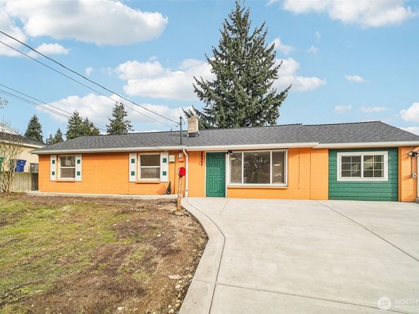 23907 60th Avenue W, Mountlake Terrace WA 98043