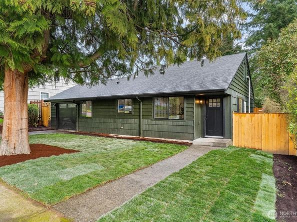 8418 31st Avenue SW, Seattle WA 98126