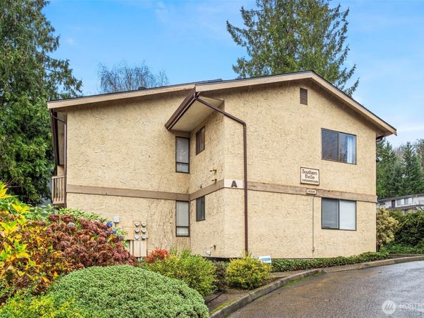 10330 SE 6TH Street A2, Bellevue WA 98004