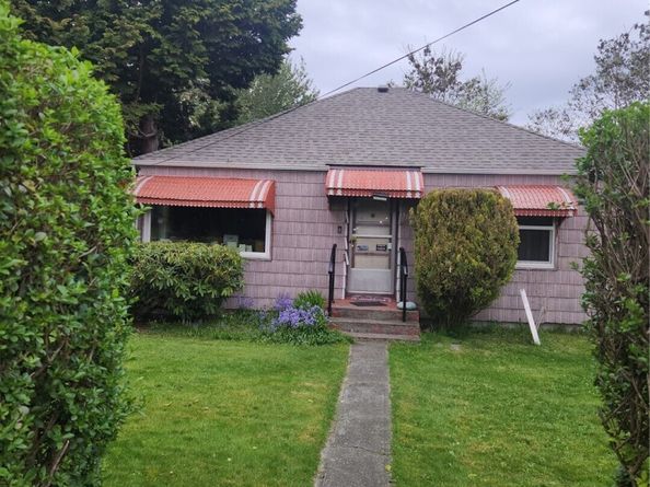 3740 S 142nd Street, Tukwila WA 98168