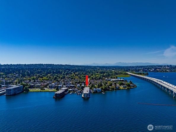 2360 43rd Avenue E 203, Seattle WA 98112
