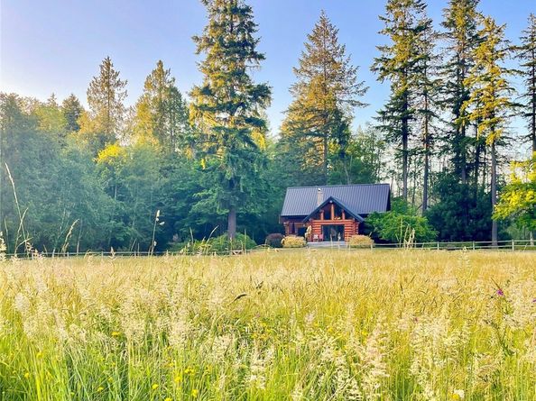7200 NE Day Road W, Bainbridge Island WA 98110