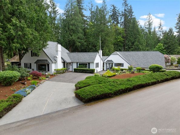 3306 217th Place SE, Sammamish WA 98075