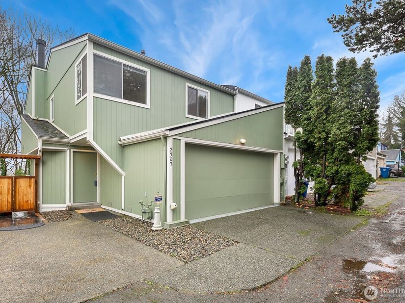 2367 S Forest Street, Seattle WA 98144