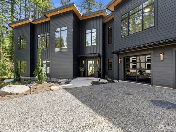 13970 Manzanita Road NE, Bainbridge Island WA 98110