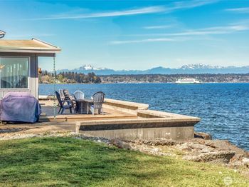 10873 Point Vashon Drive SW