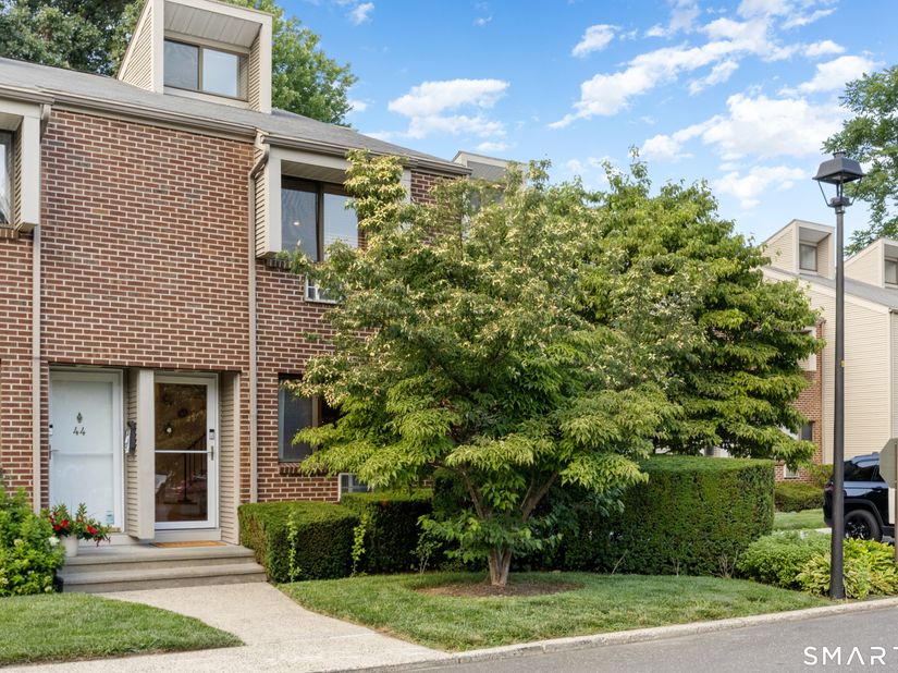 168 Belltown Road 45, Stamford CT 06905