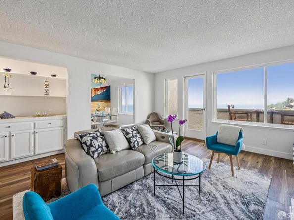 5003 Palmetto Avenue 92, Pacifica CA 94044