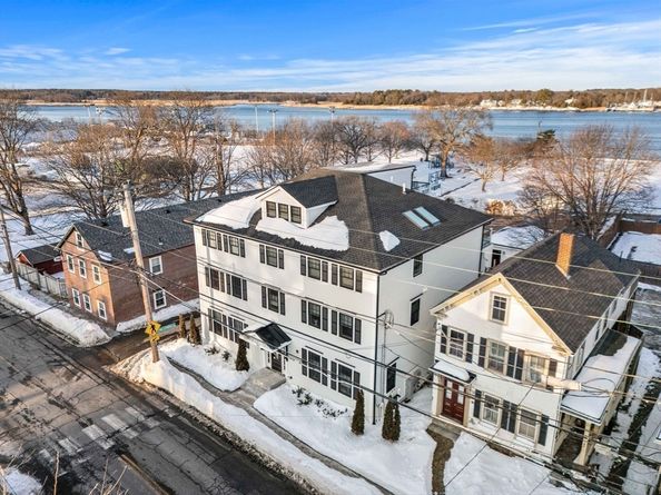 182 Merrimac St 1, Newburyport MA 01950