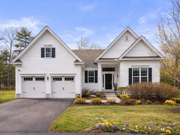40 Ridgewood Dr 40, Stow MA 01775