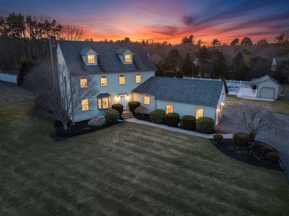 17 Stoneybrook Rd, Grafton MA 01536