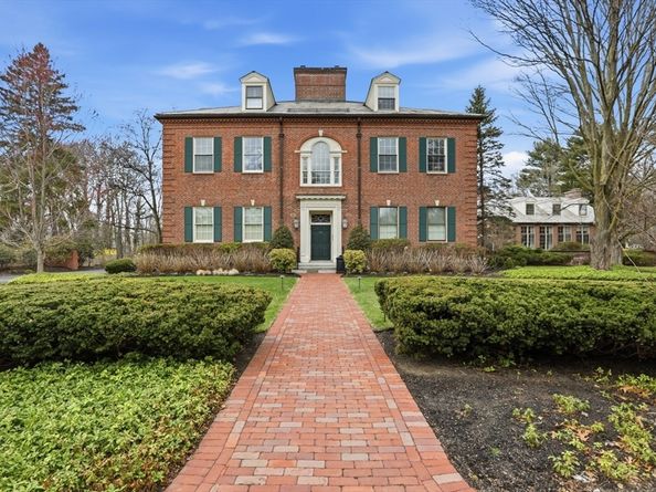 83 Church Street 15, Winchester MA 01890