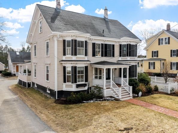 95 Hubbard Street 95, Concord MA 01742