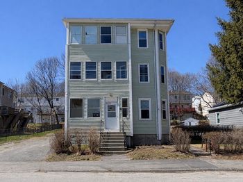 70 Vale St