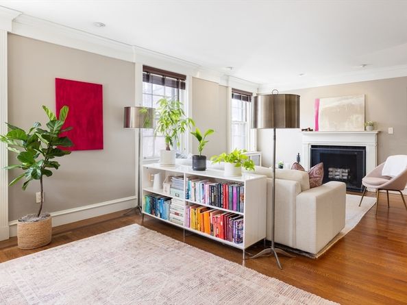 97 Mount Vernon St 43, Boston MA 02108